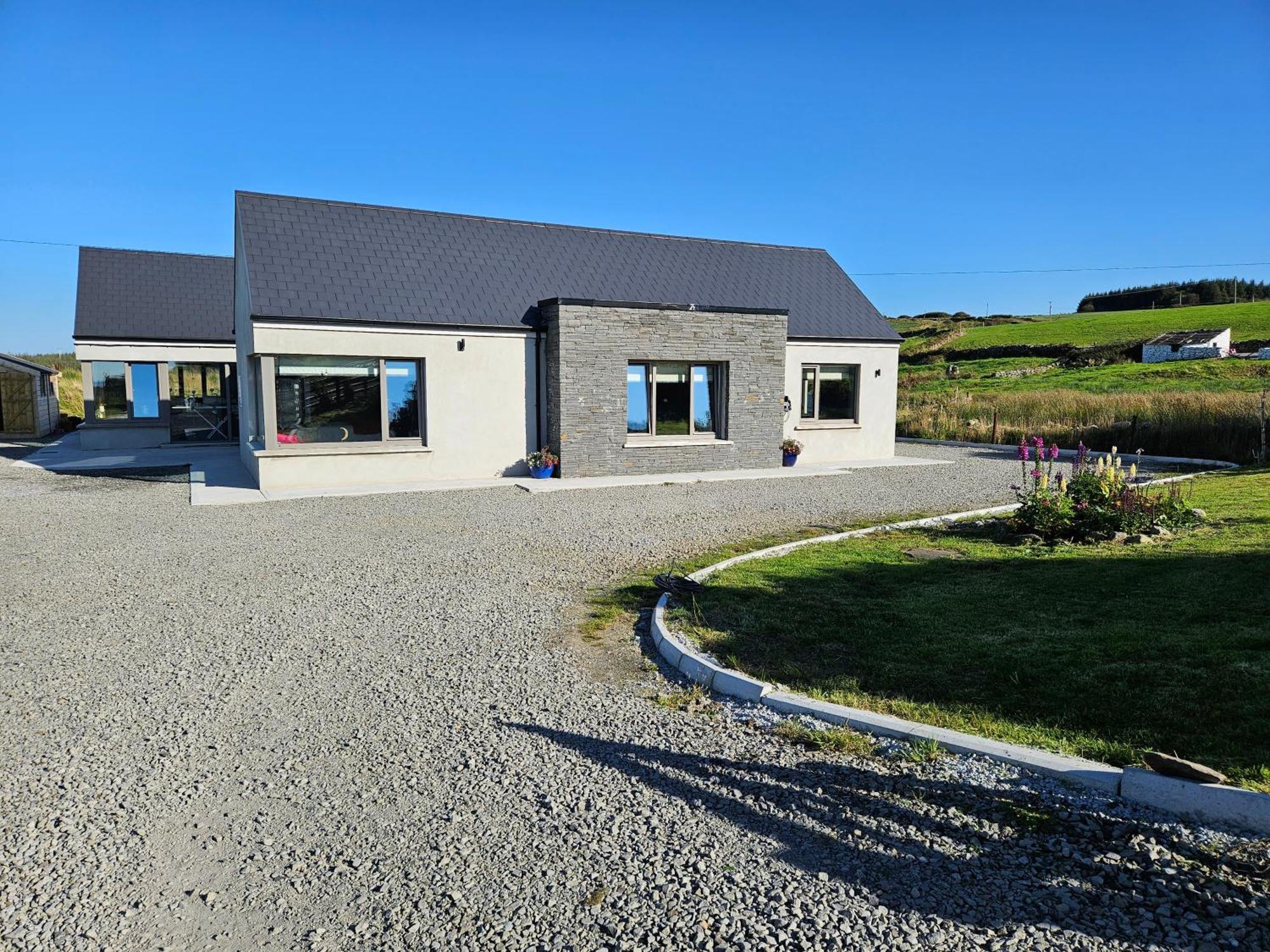 Suaimhneas Pension Lahinch Buitenkant foto